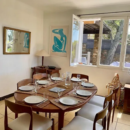 Provencale Vue Bormes-les-Mimosas